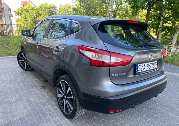 Nissan Qashqai cena 59900 przebieg: 105100, rok produkcji 2014 z Gościno małe 781